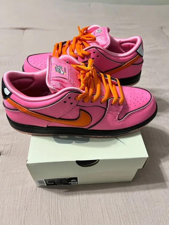 Nike Dunk SB Low Powerpuff Hot Pink with Orange Swoosh (NEW W. Box) - Picture 1 of 9